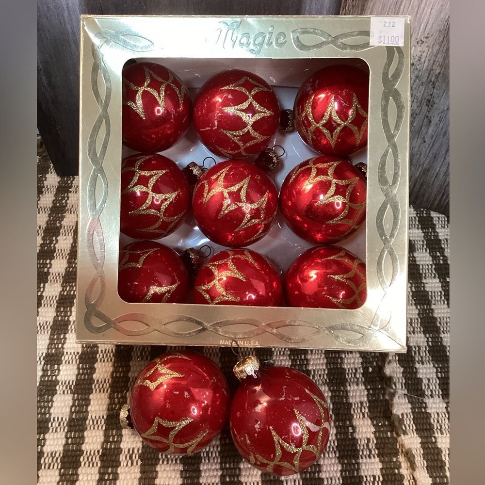 Magic Rauch Festive Red and Gold 11 Vintage Glass Ornaments